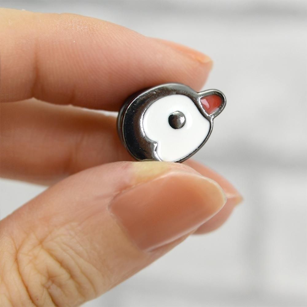Pingu Face Pin Badge Set – Black 3