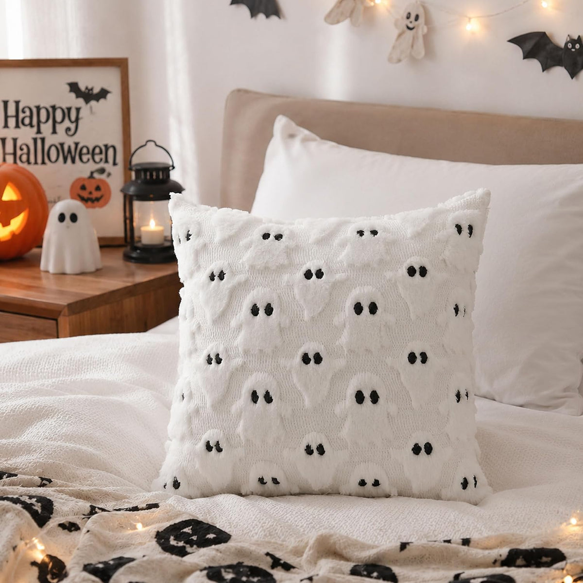 DFXSZ Halloween Ghost Pillow Covers 18x18 in, Set of 2, White 5